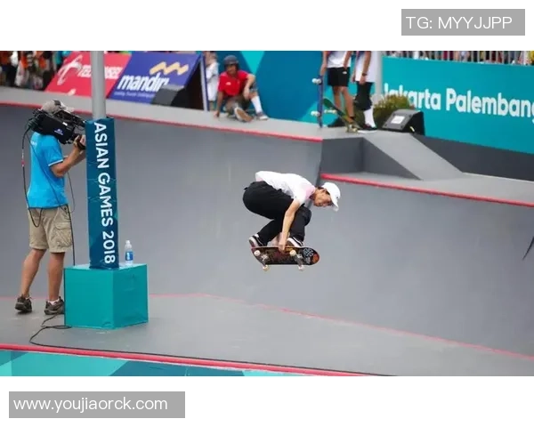 南京滑板队与广州滑板队赛后复盘分析比赛节奏与战术对比