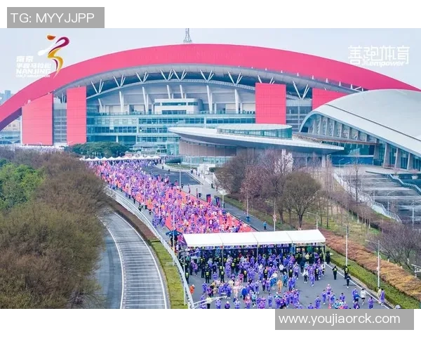 南京飞盘队在城市马拉松积分榜中以63分稳居第一名引发热议