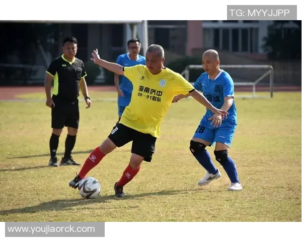 单脚足球明星何一一的传奇人生与不屈精神展现了体育的无限可能与希望